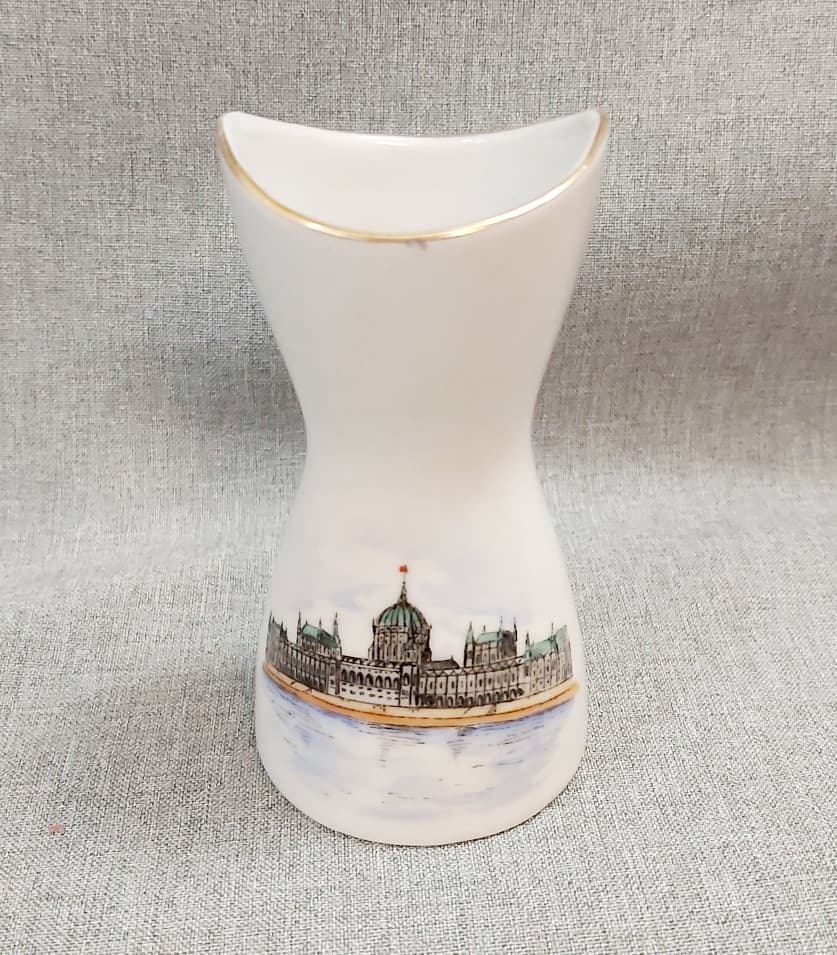 Budapest Parlament Aquincum retro szuvenír váza