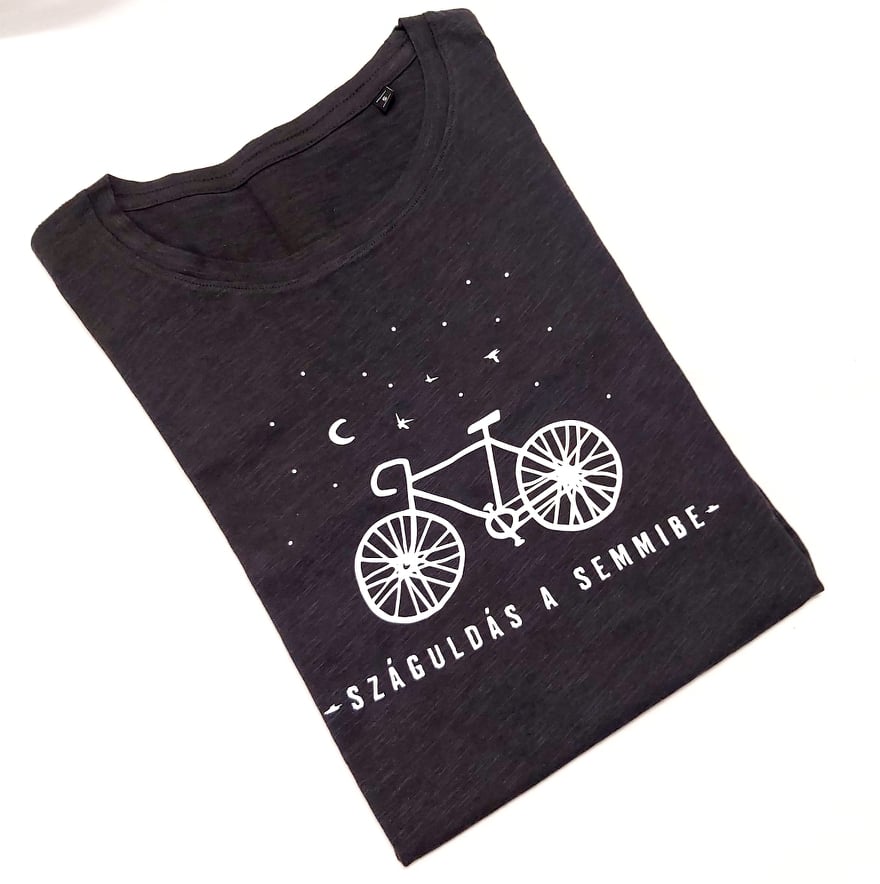 Száguldás a semmibe (kerékpár) póló fekete