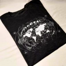 Ég és föld (Earthsky) póló fekete